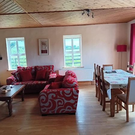 Katy Kellys Countryside Self Catering Cottage Roscommon Exteriör bild