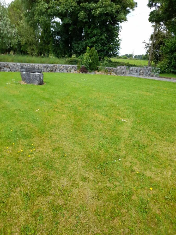 Katy Kellys Countryside Self Catering Cottage Roscommon Exteriör bild