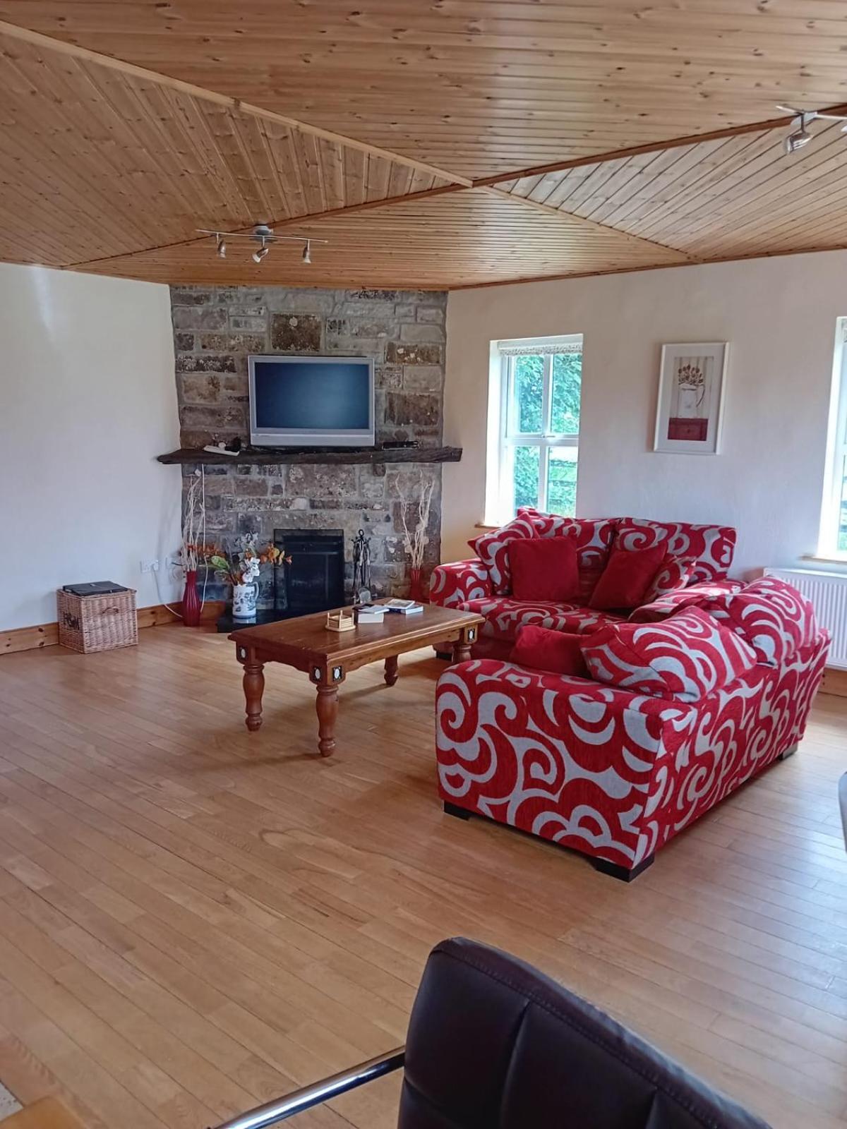 Katy Kellys Countryside Self Catering Cottage Roscommon Exteriör bild