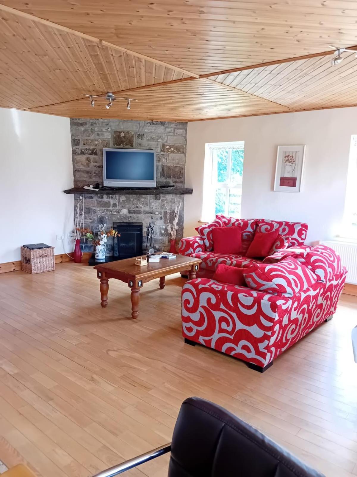 Katy Kellys Countryside Self Catering Cottage Roscommon Exteriör bild